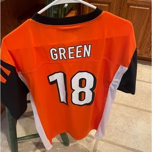* Cincinnati Bengals A.J. Green jersey #18 NFL team apparel. Size: Youth XL